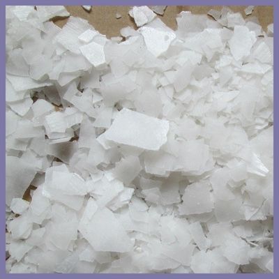 ठोस सोडियम हाइड्रॉक्साइड NaOH पेपर और सेल्युलोज पल्स 25kg/बैग Cas 1310-73-2